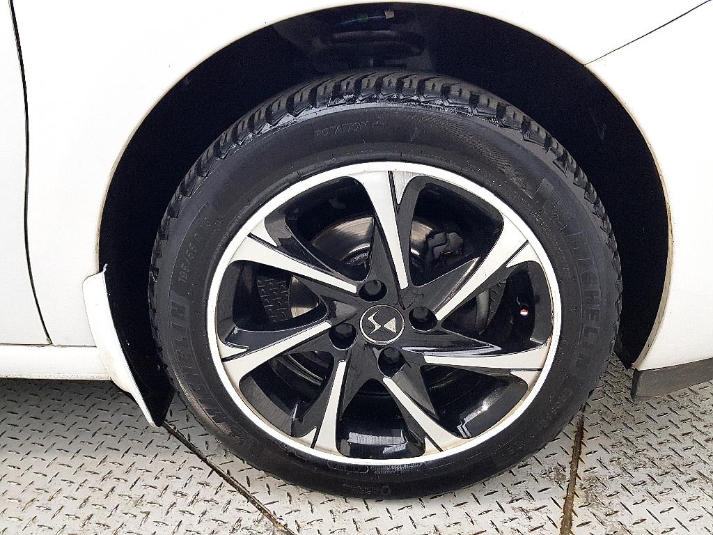 Citroen DS3 2018 Blanco - Importación desde Corea - HF Imports Iquique - Foto 20