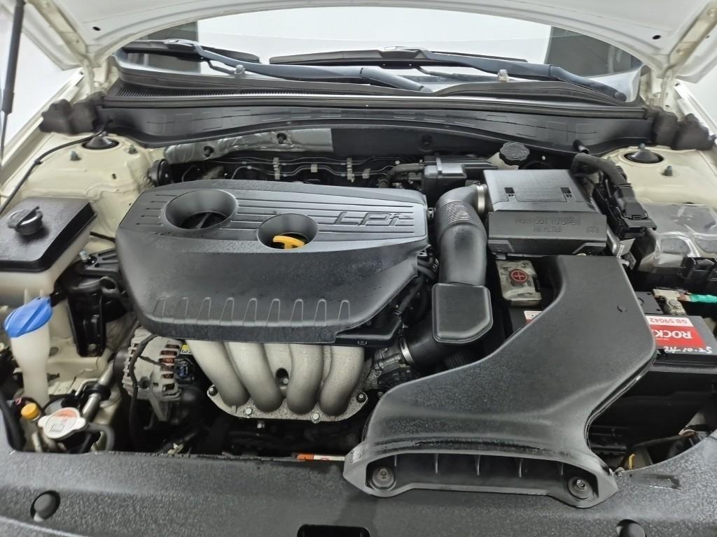 KIA K5 - Vista 5