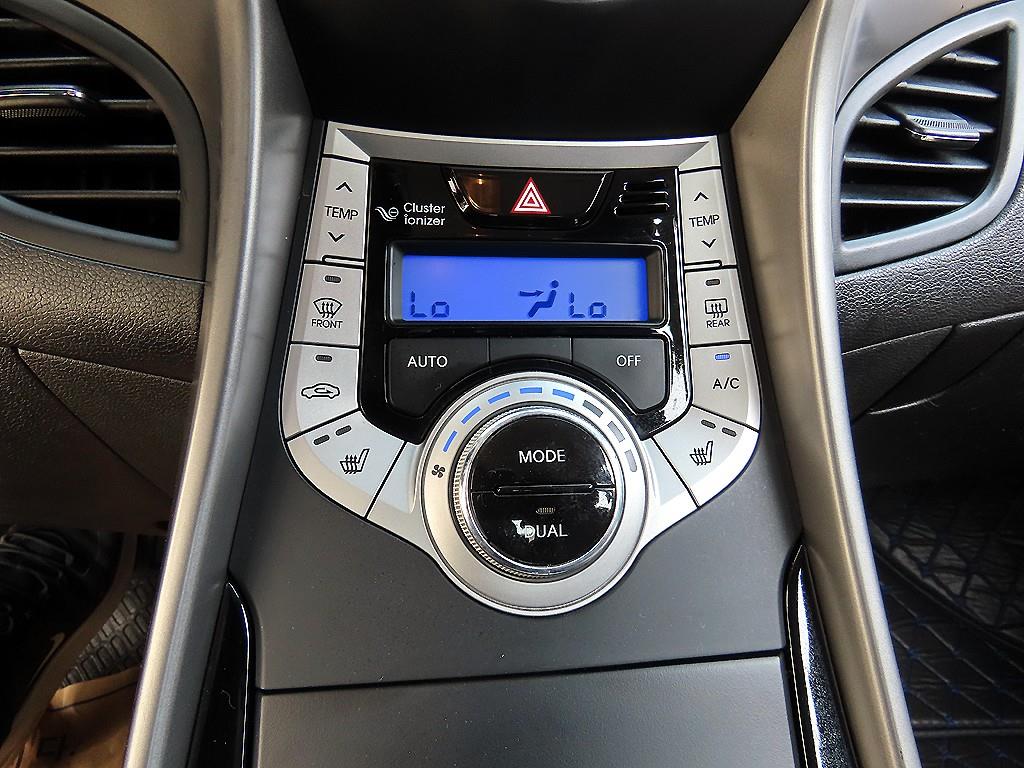 HYUNDAI Avante 2011 Gris - Importación desde Corea - HF Imports Iquique - Foto 15