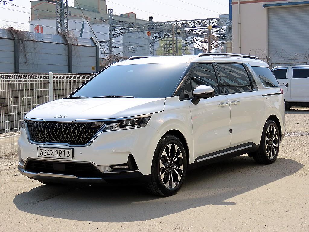 KIA Carnival - Vista 2