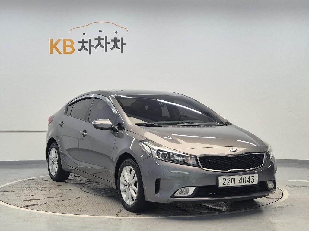 KIA K3 - Vista 3