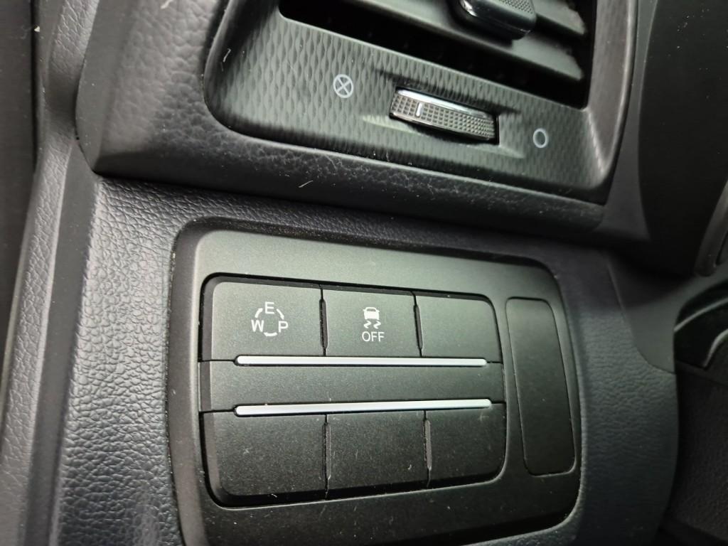 Ssangyong Tivoli 2018 Blanco - Importación desde Corea - HF Imports Iquique - Foto 17