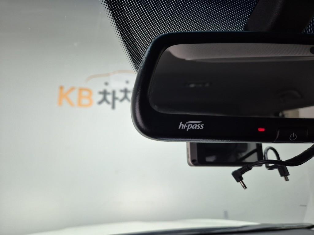 Ssangyong Tivoli 2018 Blanco - Importación desde Corea - HF Imports Iquique - Foto 16