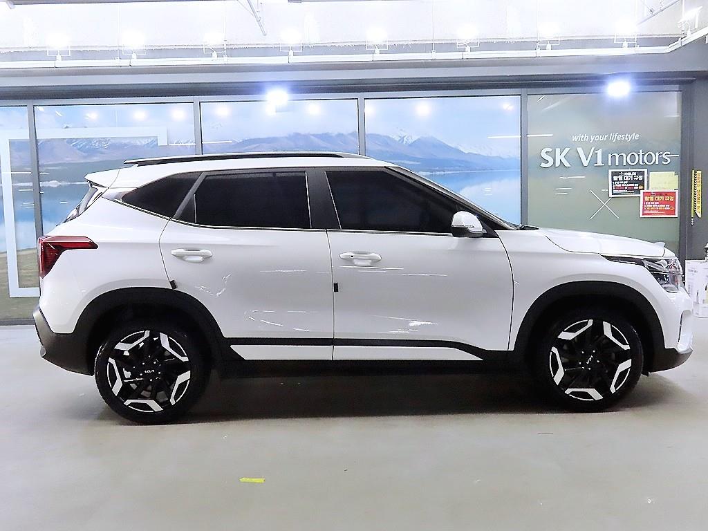 KIA Seltos - Vista 3