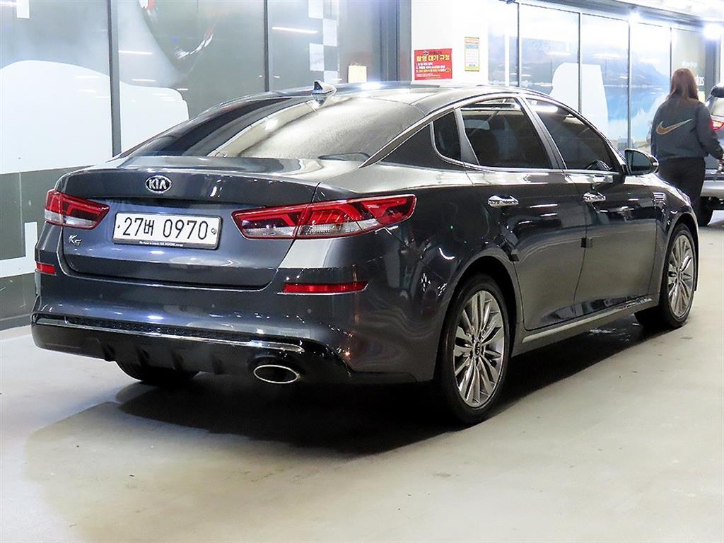 KIA K5 - Vista 4