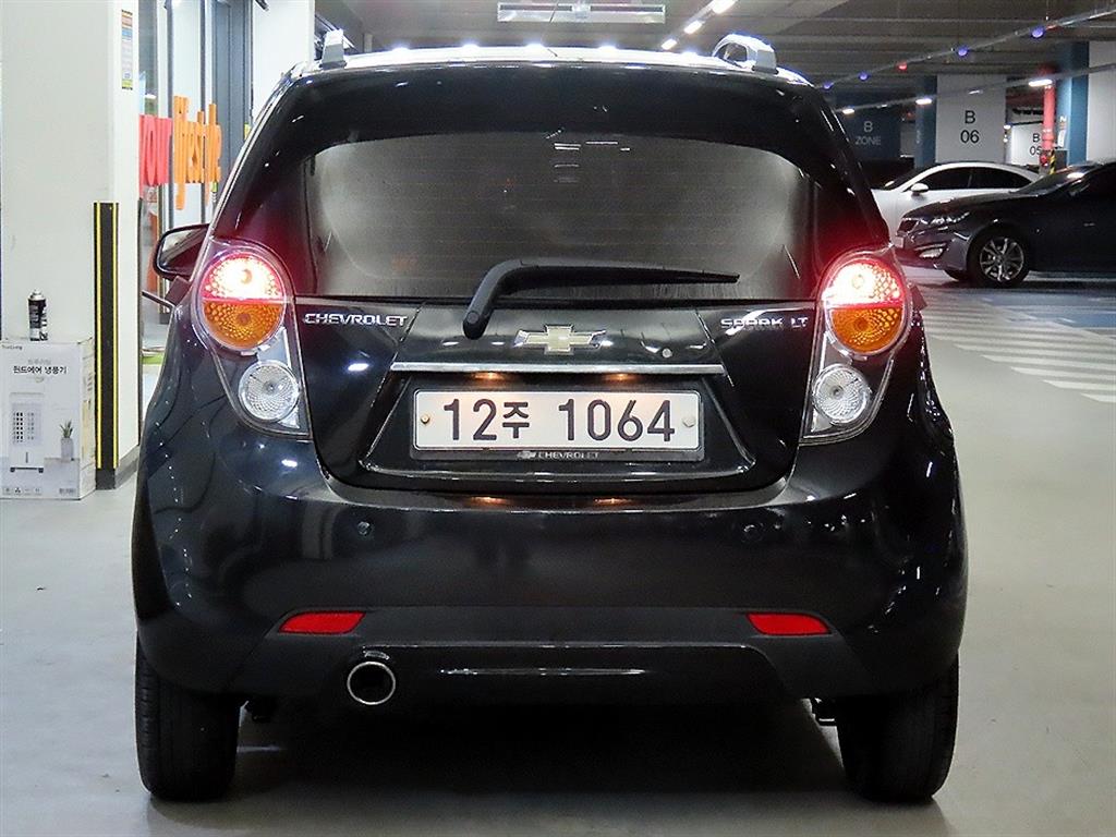 Chevrolet Spark - Vista 5