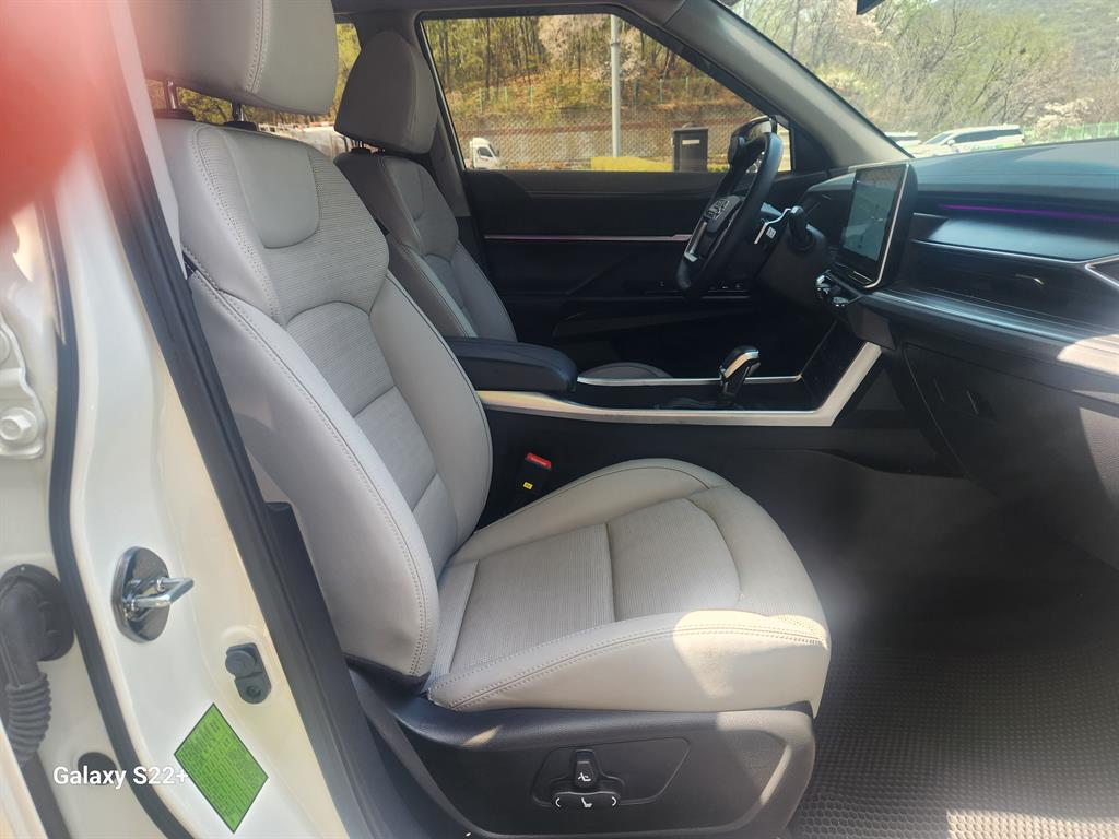 Ssangyong Torres - Vista 9