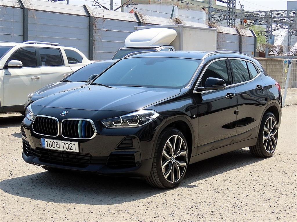 BMW X2 - Vista 2