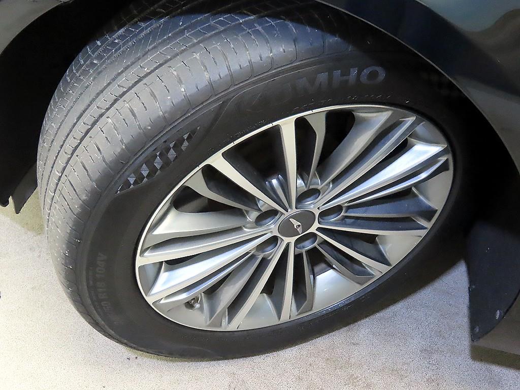 Genesis EQ900 2017 Negro - Importación desde Corea - HF Imports Iquique - Foto 20