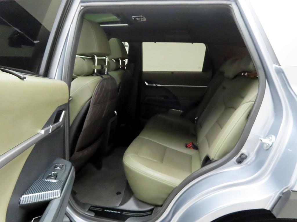 Ssangyong Torres - Vista 12