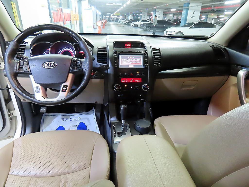 KIA Sorento - Vista 10