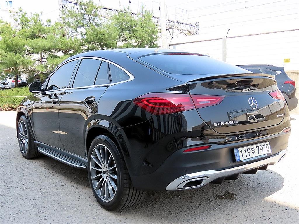 Mercedes Benz GLE Class - Vista 3