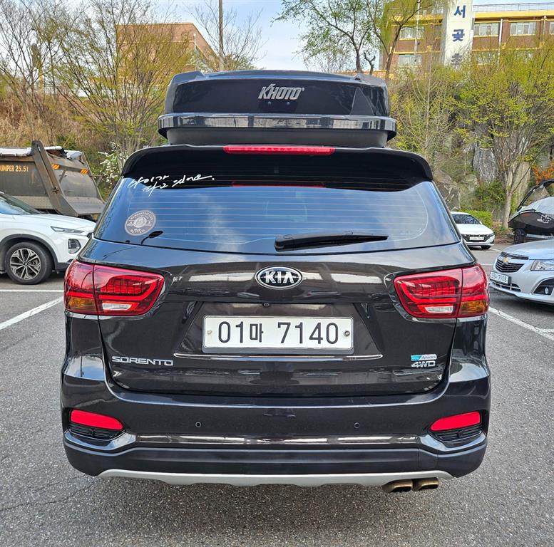 KIA Sorento - Vista 5