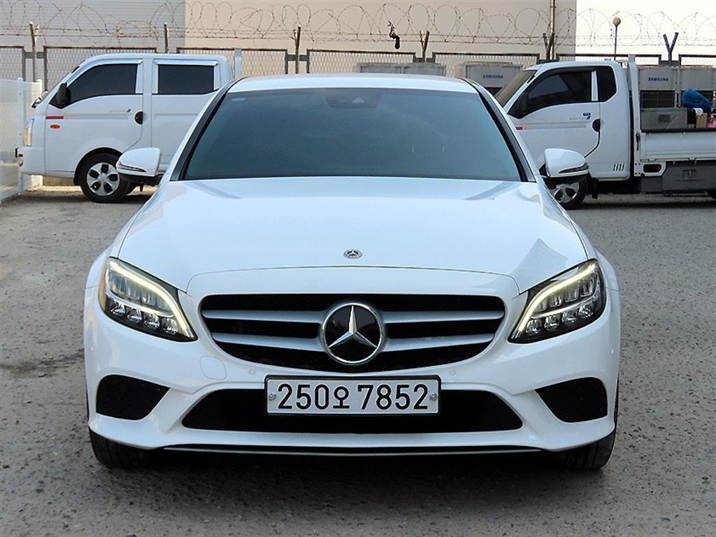 Mercedes Benz C Class 2020 - Importación desde Corea - HF Imports Iquique - Foto 1