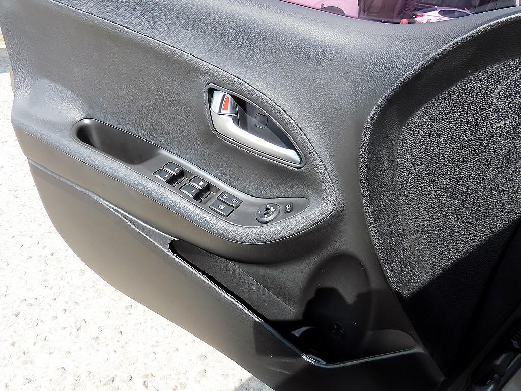 KIA Morning - Vista 11