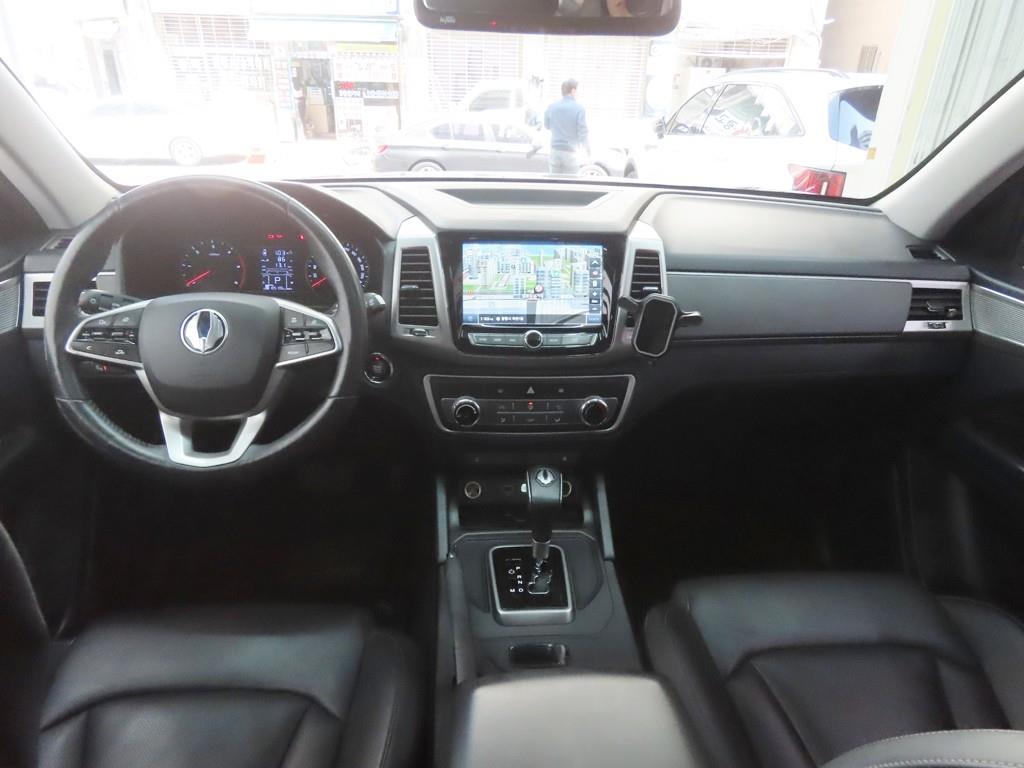 Ssangyong Rexton - Vista 7