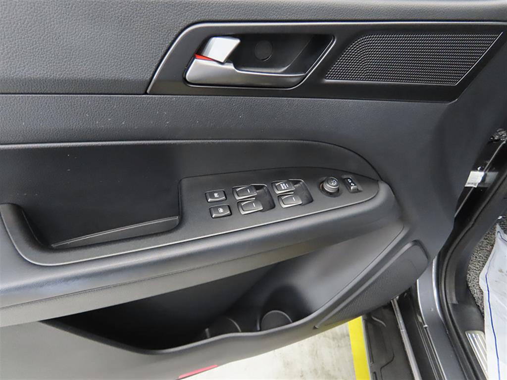 Ssangyong Rexton 2021 Gris - Importación desde Corea - HF Imports Iquique - Foto 13