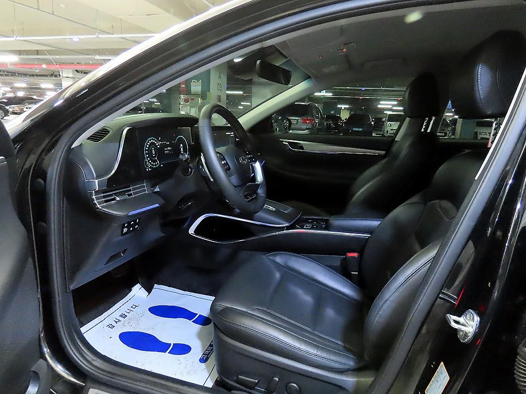 HYUNDAI Grandeur - Vista 6