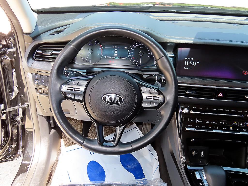 KIA K7 - Vista 8