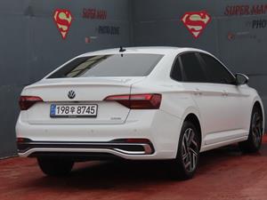 Volkswagen Jetta - Vista 6