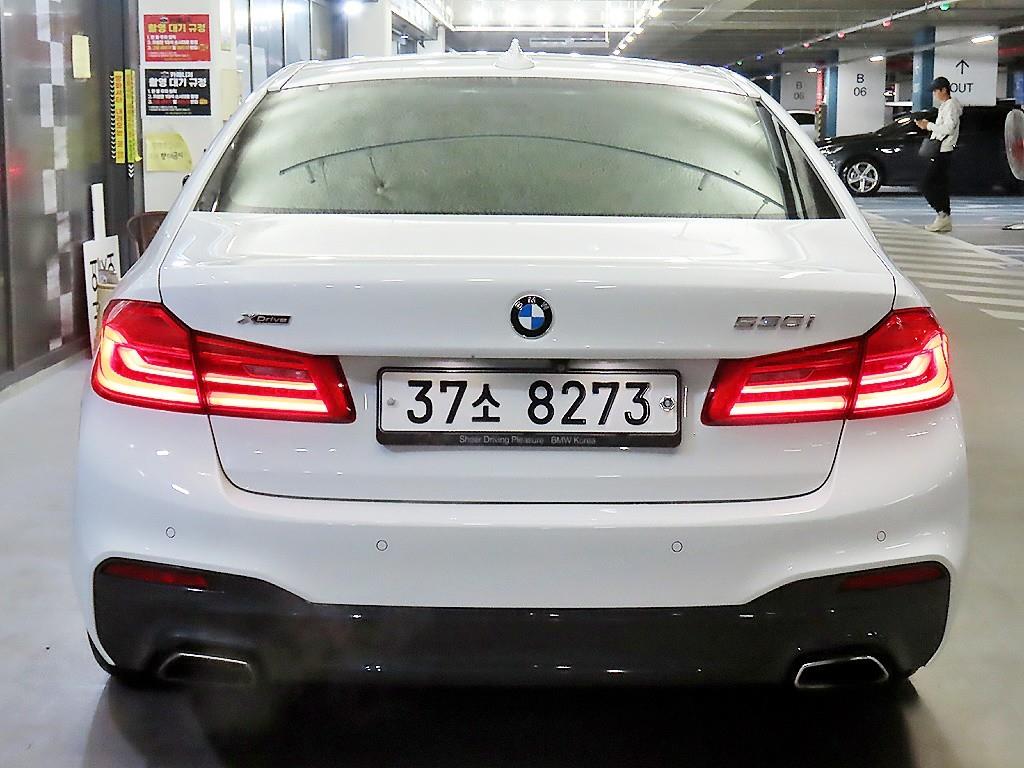 BMW 5 Series - Vista 5