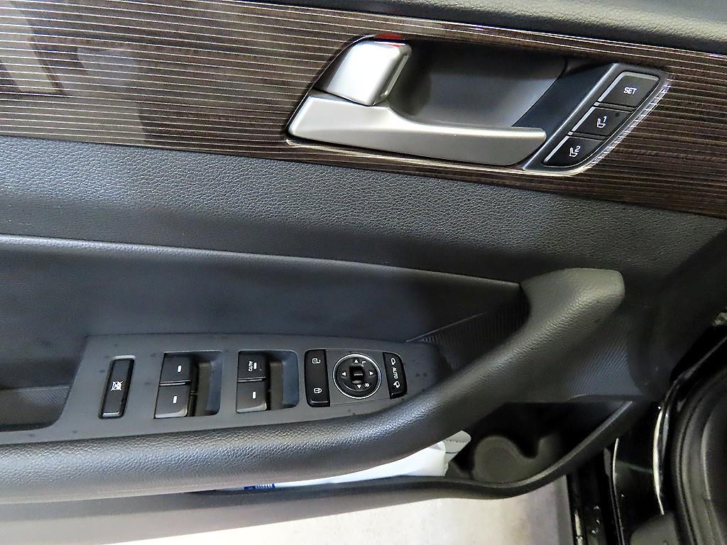 HYUNDAI Sonata 2018 Negro - Importación desde Corea - HF Imports Iquique - Foto 13