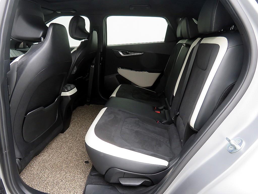 KIA EV6 - Vista 8
