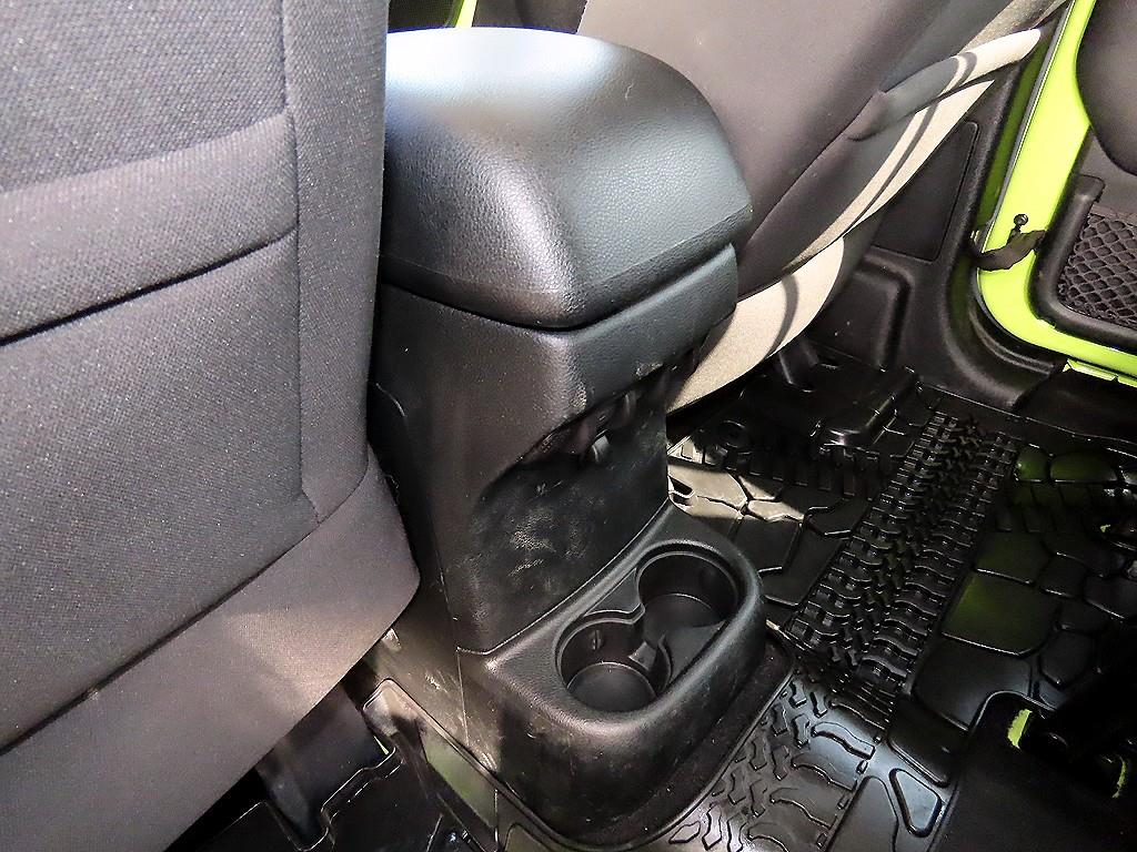 Jeep Wrangler 2016 Verde - Importación desde Corea - HF Imports Iquique - Foto 17