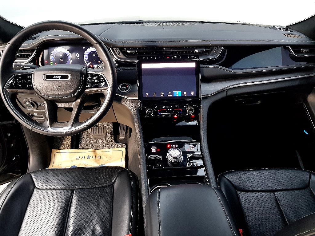 Jeep Cherokee - Vista 5
