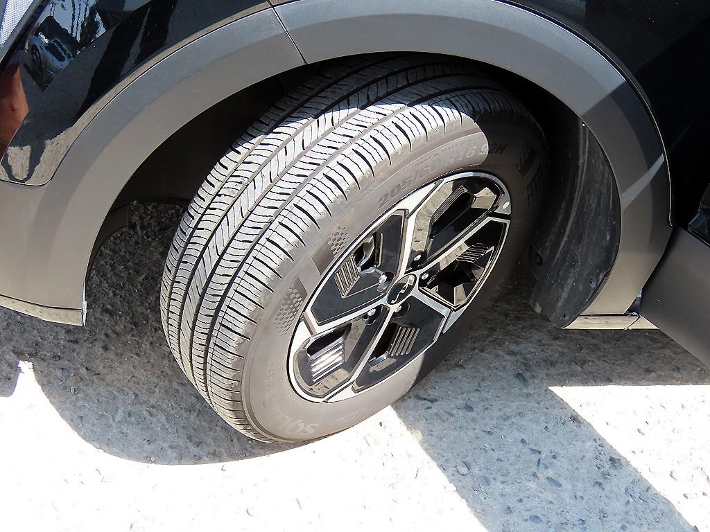 KIA Niro 2025 Negro - Importación desde Corea - HF Imports Iquique - Foto 20