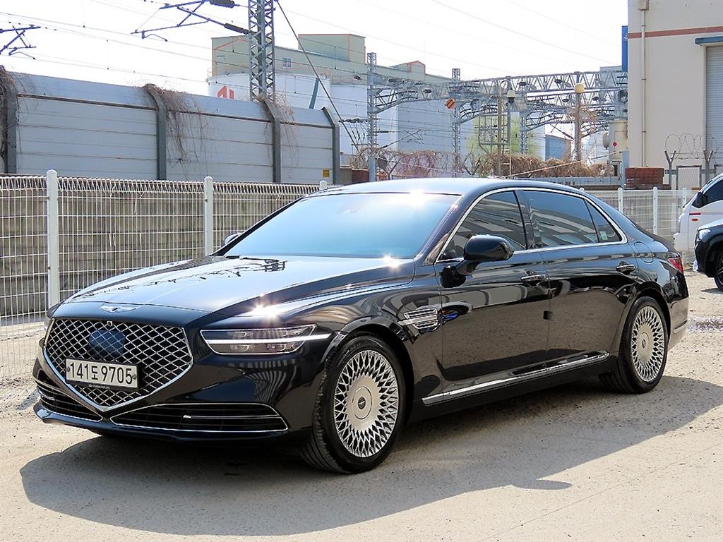 Genesis G90 - Vista 2