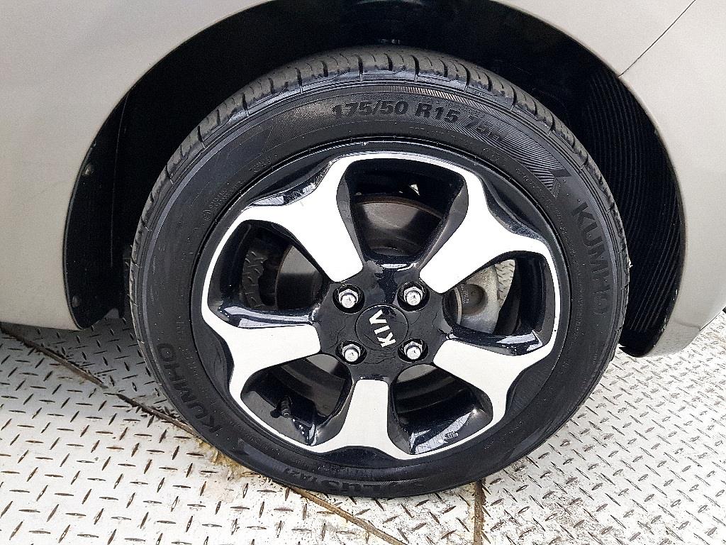 KIA Ray 2014 Gris - Importación desde Corea - HF Imports Iquique - Foto 20