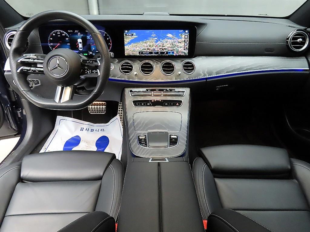 Mercedes Benz E class - Vista 7