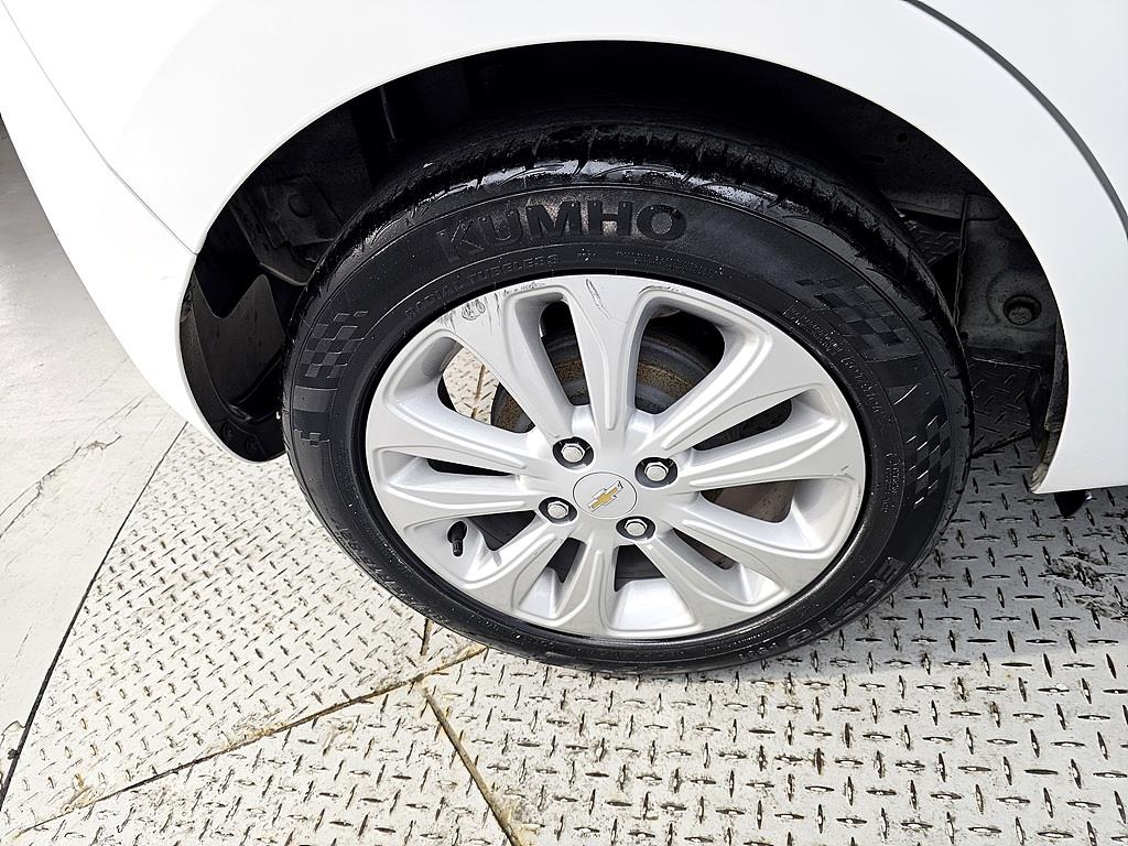 Chevrolet Spark 2016 Blanco - Importación desde Corea - HF Imports Iquique - Foto 20