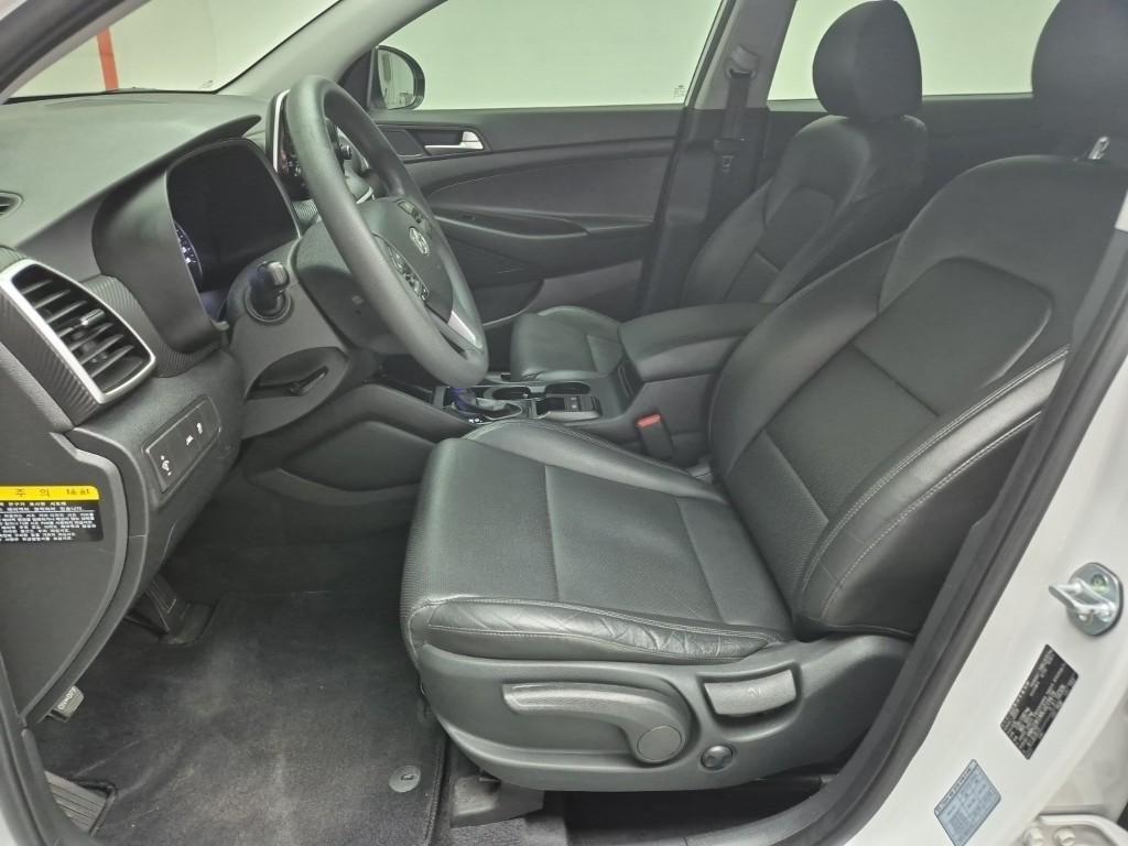 HYUNDAI Tucson - Vista 11