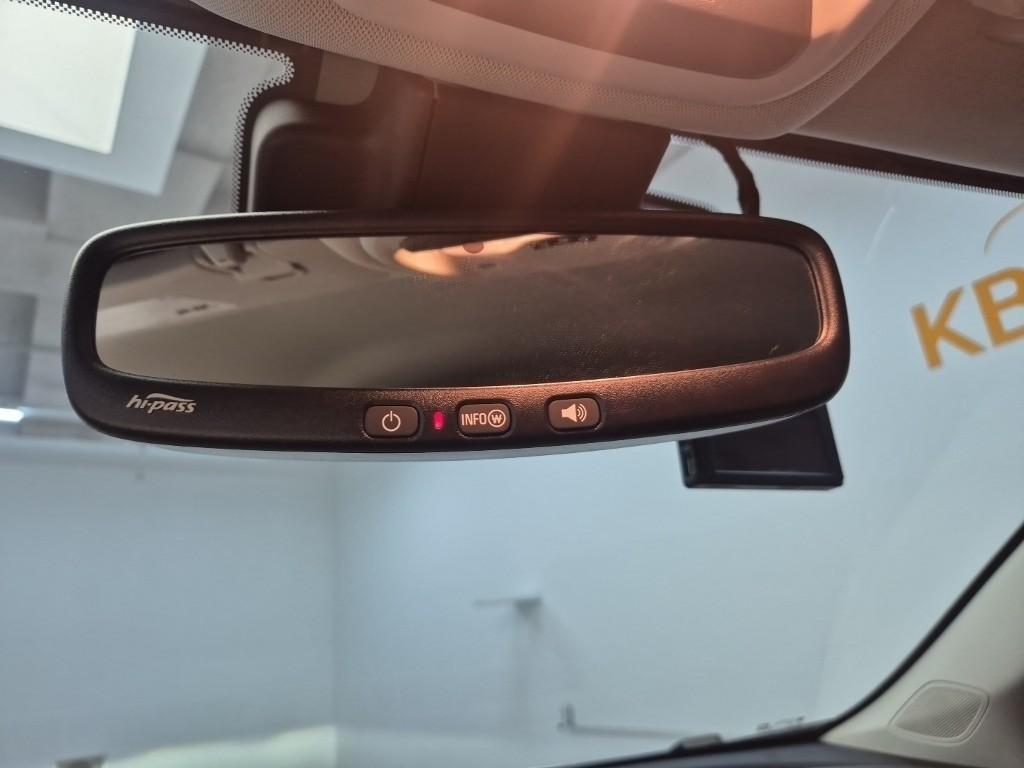 Chevrolet Bolt 2023 Blanco - Importación desde Corea - HF Imports Iquique - Foto 16