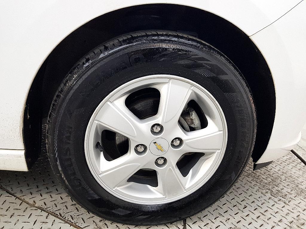 Chevrolet Spark 2019 Blanco - Importación desde Corea - HF Imports Iquique - Foto 20