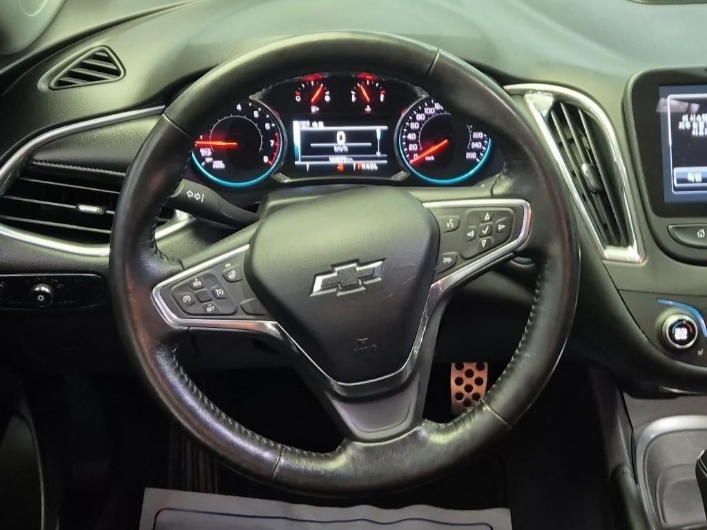 Chevrolet Malibu - Vista 9