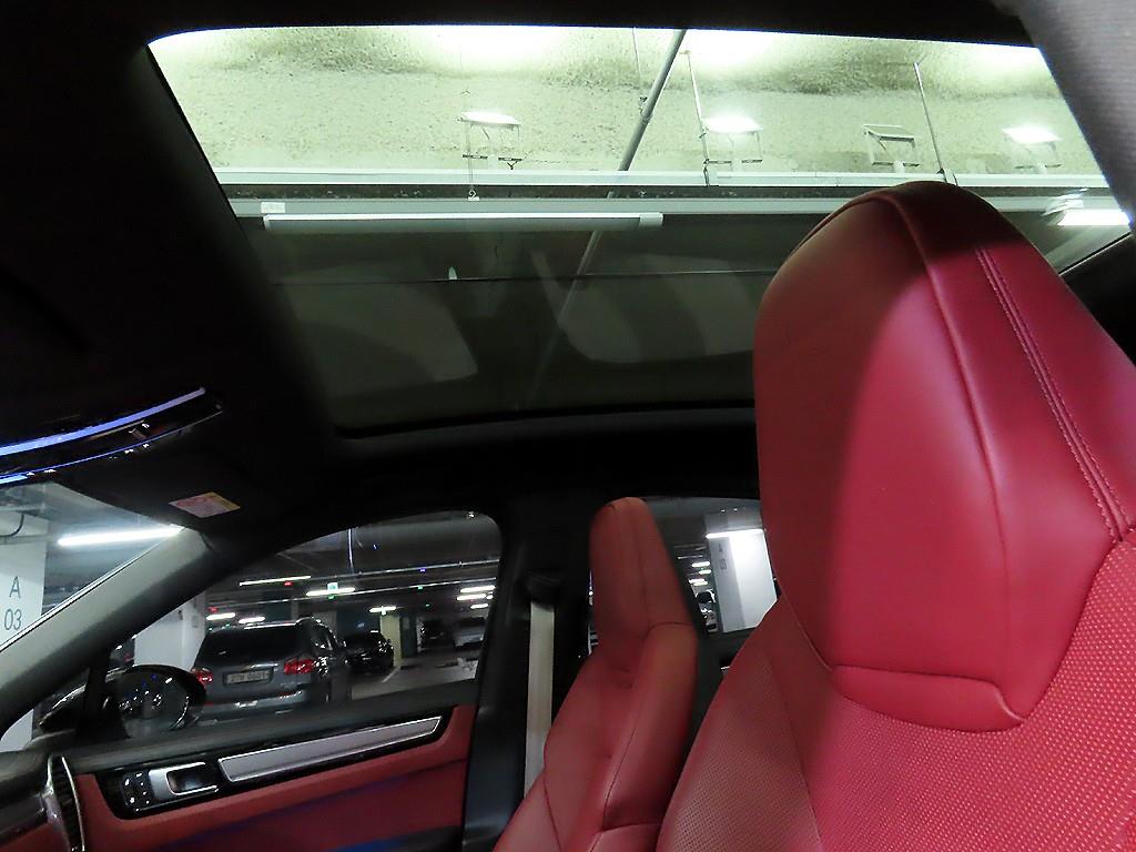 Porsche Cayenne 2022 Negro - Importación desde Corea - HF Imports Iquique - Foto 16