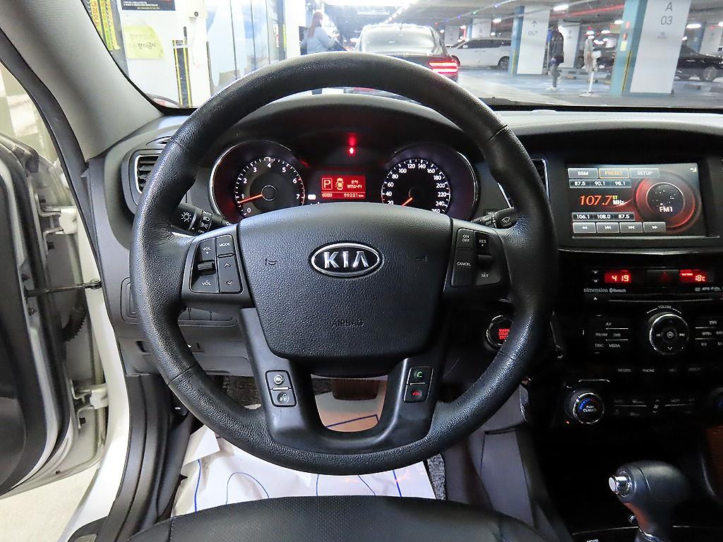 KIA K7 - Vista 8