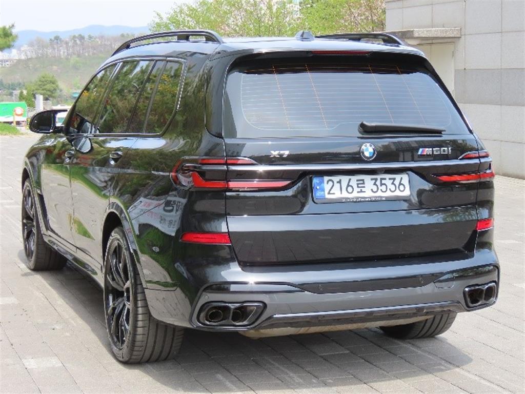 BMW X7 - Vista 7