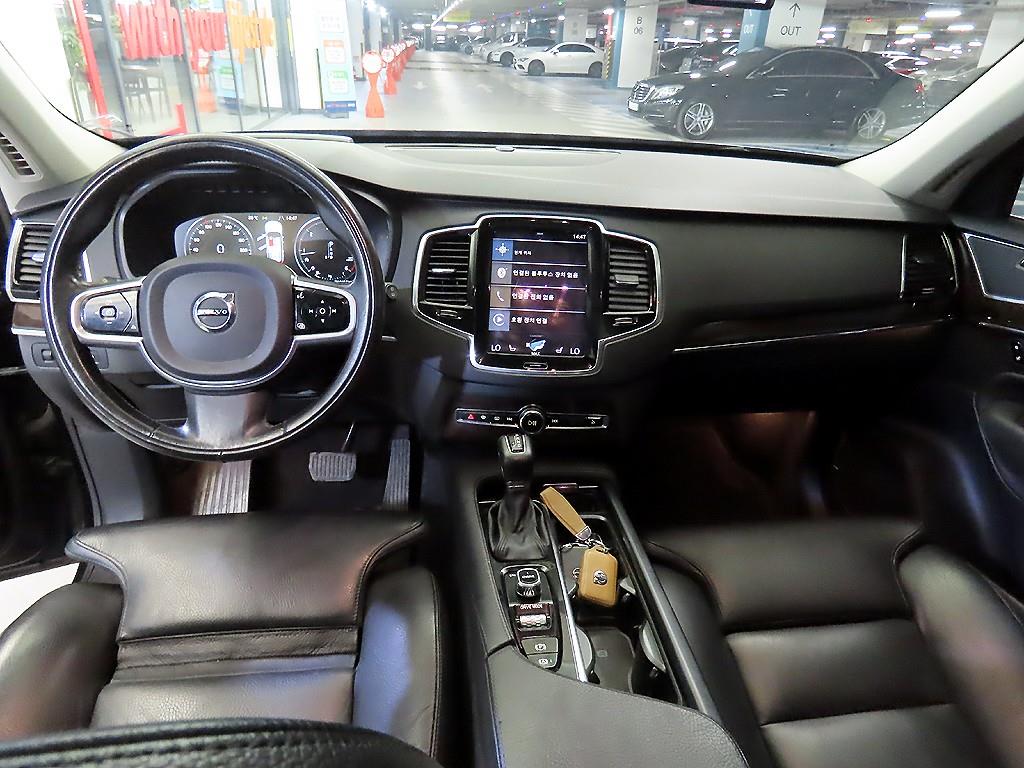 Volvo XC90 - Vista 10