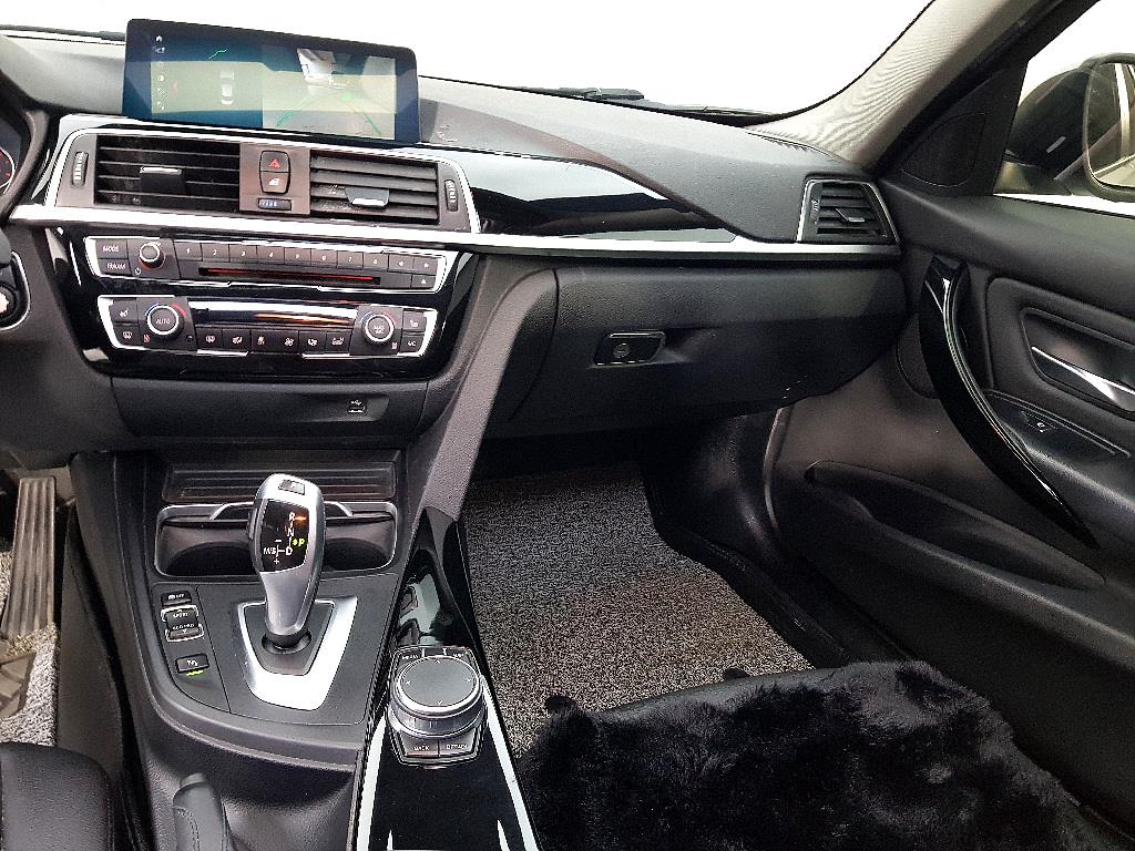 BMW 3 series - Vista 10