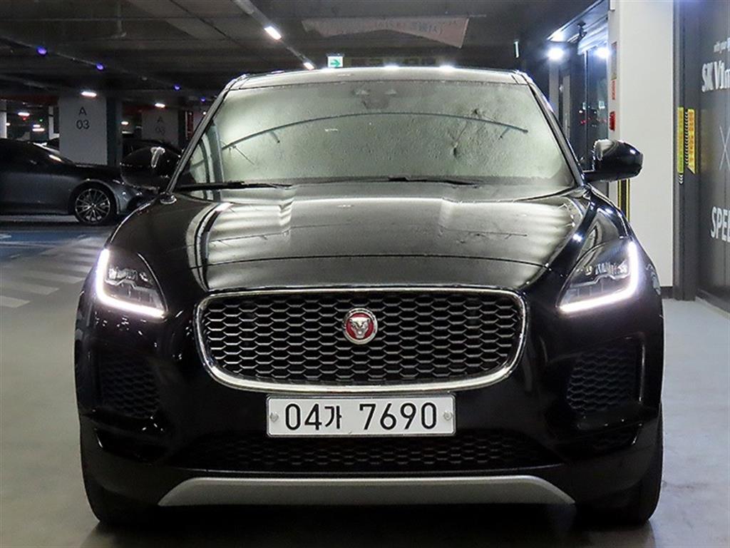 Jaguar E-PACE - Vista 2