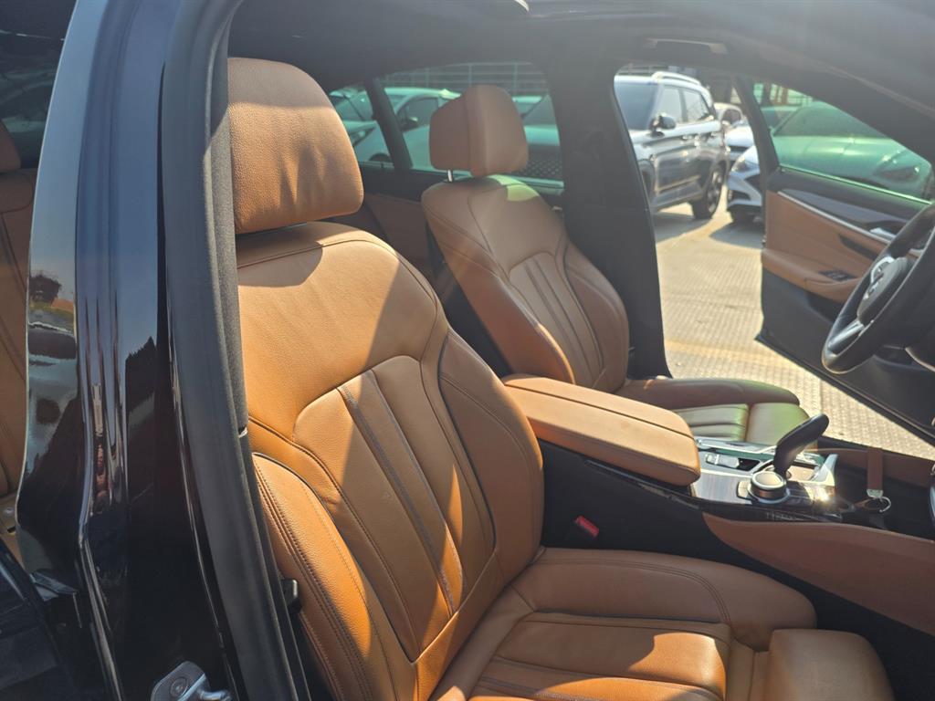 BMW 5 Series - Vista 10