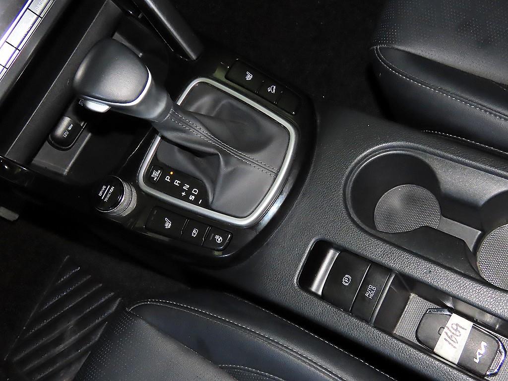 KIA Seltos - Vista 11
