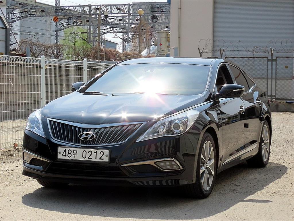 HYUNDAI Grandeur - Vista 2