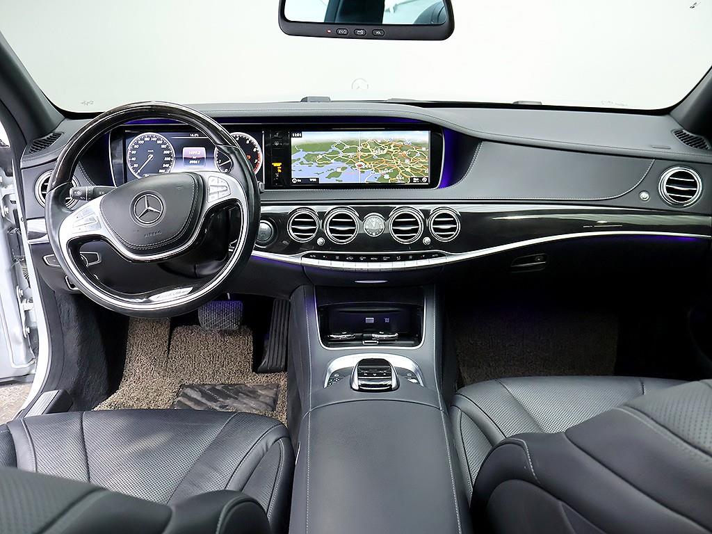 Mercedes Benz S Class - Vista 9