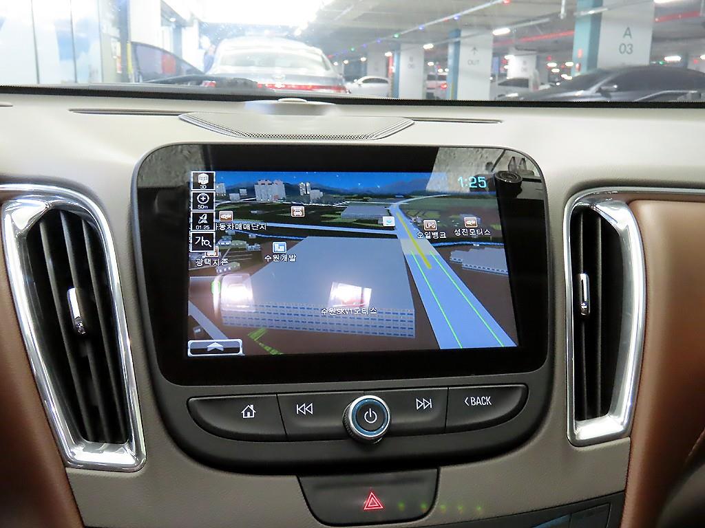 Chevrolet Malibu 2017 Blanco - Importación desde Corea - HF Imports Iquique - Foto 13