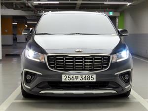 KIA Carnival - Vista 2